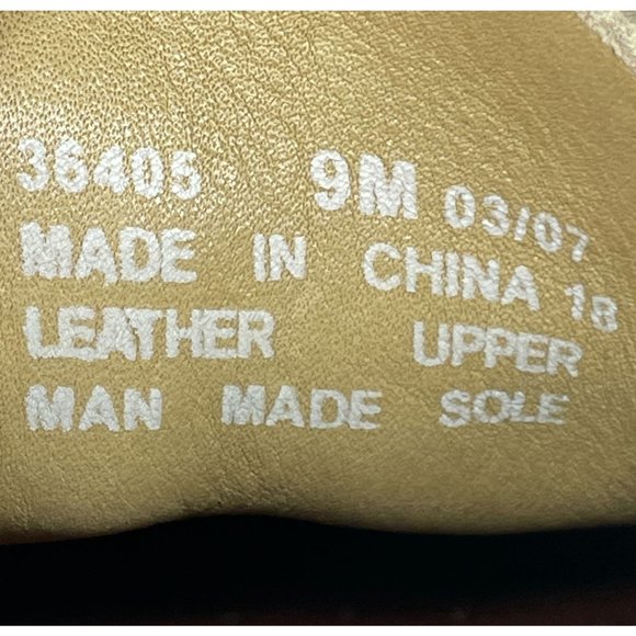 ***SOLD*** Vintage Clarks Originals Wallabee Men's Tan Suede Size 9 - Picture 8 of 9